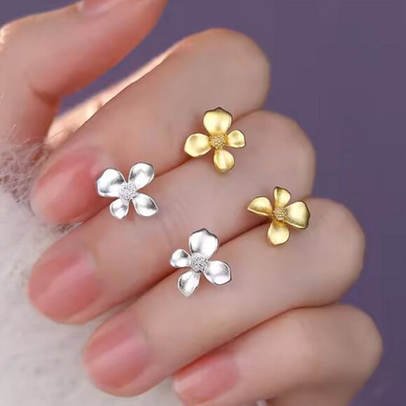 Flower Stud Earrings in Gold and Silver. 925 Sterling Silver. #1064 - Picture 1 of 8